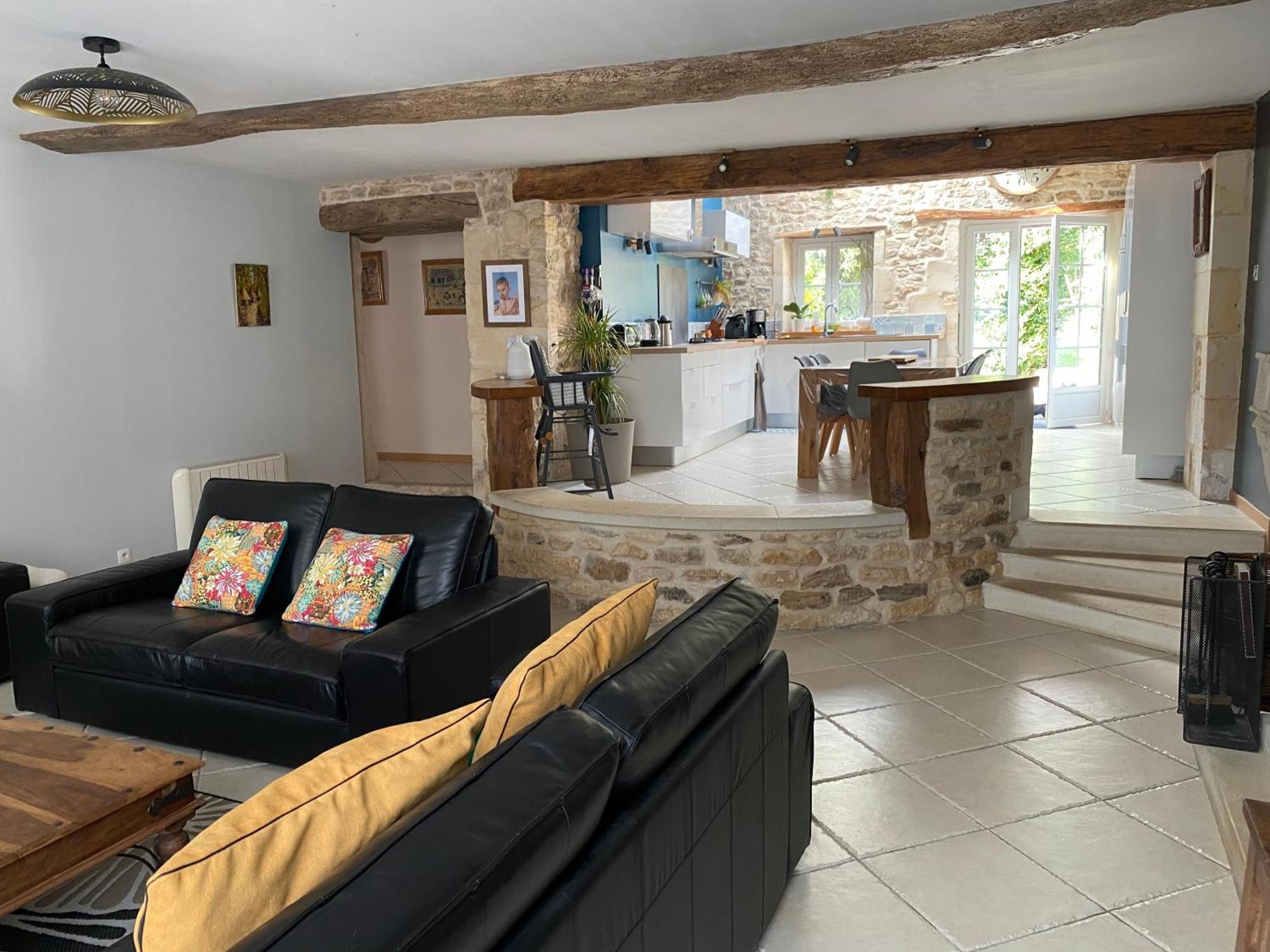 Вилла Les 5 Timbres Montpellier-de-Medillan Экстерьер фото